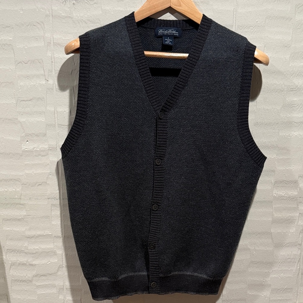 Brooks Brothers Charcoal Gray & Black Button-Front Knit Vest